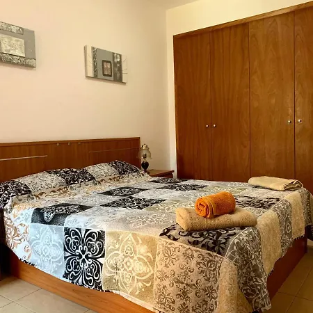 Santa Cristina Apartment *