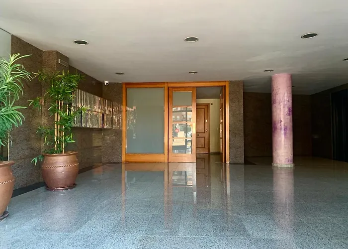 Bright & Spacious 2br In Fenals With Pool View Appartamento