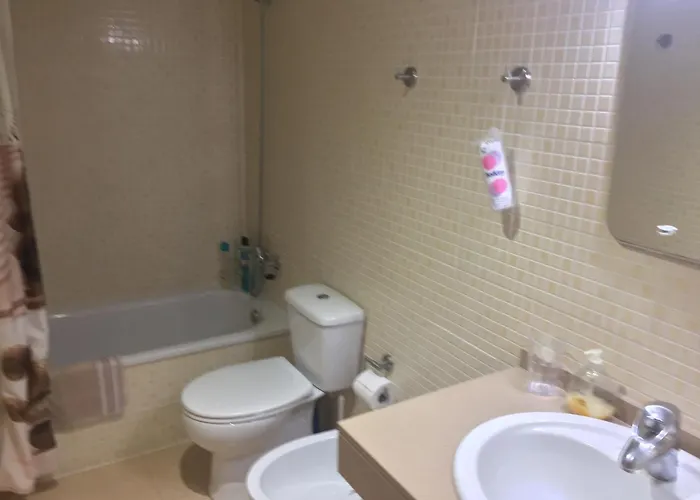 Bright & Spacious 2br In Fenals With Pool View Appartamento Lloret de Mar